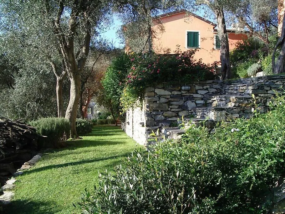 Charming Apartment Villa With Pool Rapallo